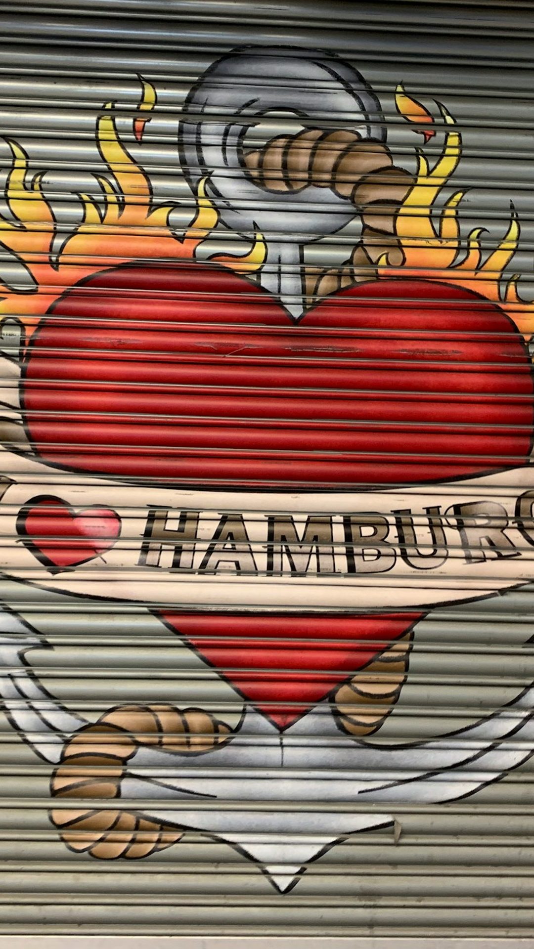 Wandbild „I love Hamburg“ auf einem Rollladen im Stadtteil